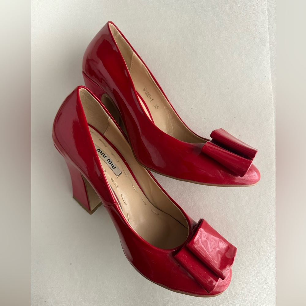 Miu Miu Red Patent Leather Heels Size 35
